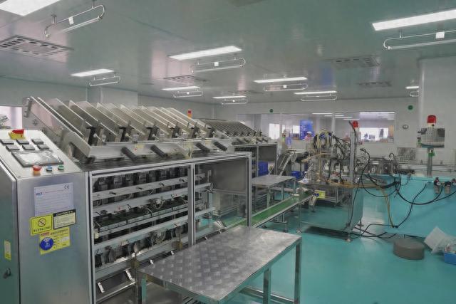 向云而生 聚美成湾② | 数字赋能 驱动白云美妆在“湾”道实现超车