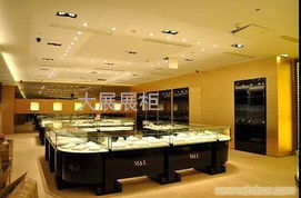 北京展柜制作公司 专业定制珠宝与化妆品展柜